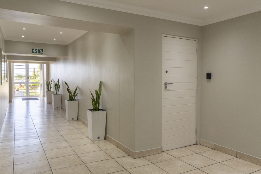 2 Bedroom Property for Sale in Humewood Eastern Cape